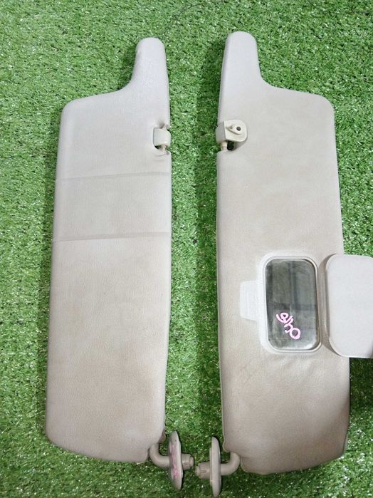 Солнцезащитный Козырек