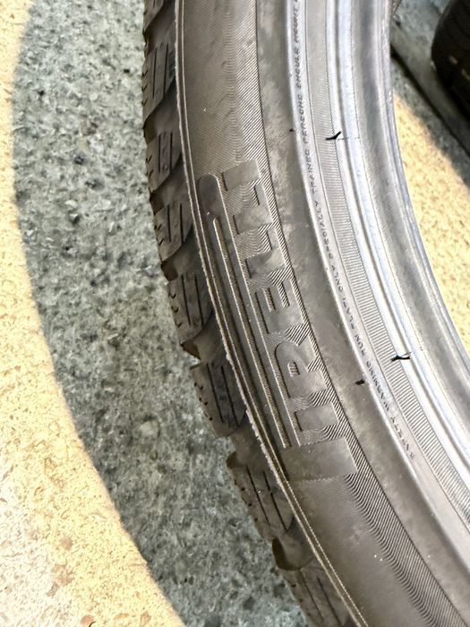 Гуми 245/40/19 PIRELLI Sottozero Winter