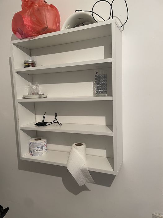 Продам маникюрный стол