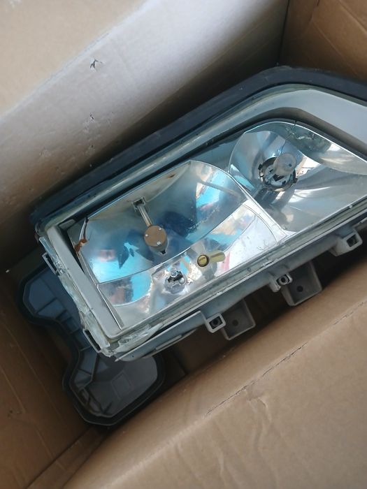 Продам фары bosch на мерседес w202