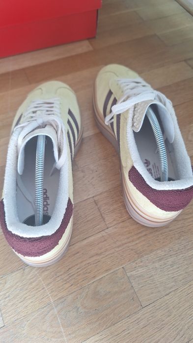 Adidas gazelle bold с дебела подметка