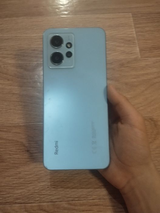 Продам редми нот 12