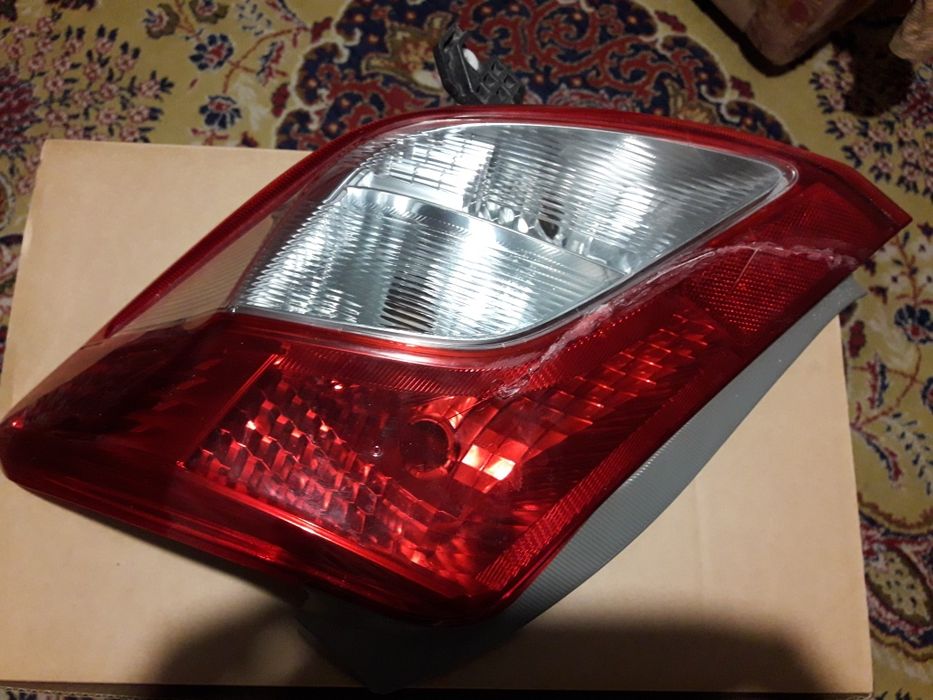 Десен стоп Toyota Yaris