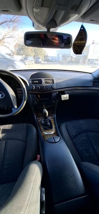 Dezmembrez Mercedes w211 s211 e220cdi e220