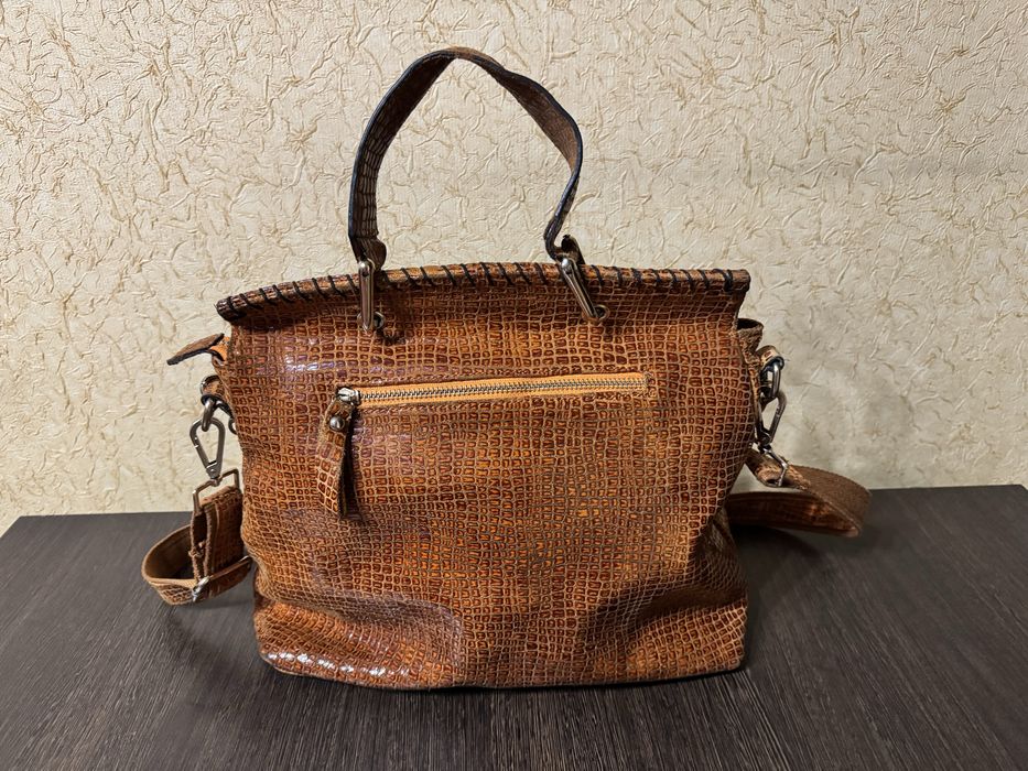 Женская кожаная сумка