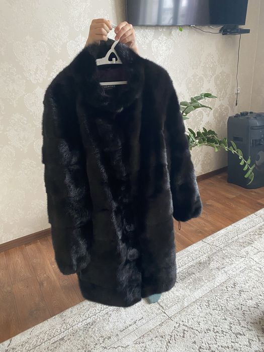 Продам норковую шубу