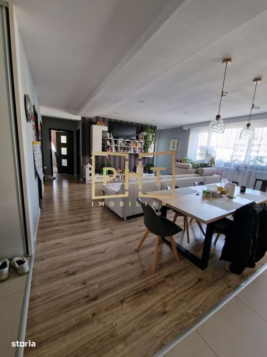 Apartament de vanzare, 3 camere, 80 mp, zona Eroilor!