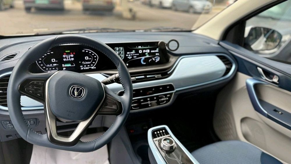 Suxoy Arenda 170.000 сум / Changan Ben Ben E-star / 300 km / 24/7 sizd