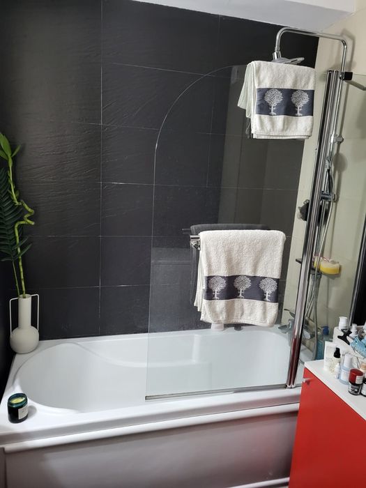 Apartament cu două camere cu vedere lac si mare