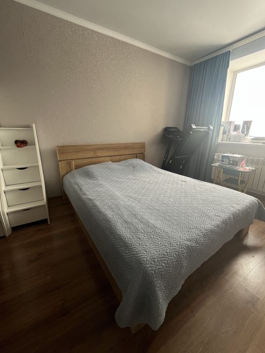 Кровать двуспальная б/у