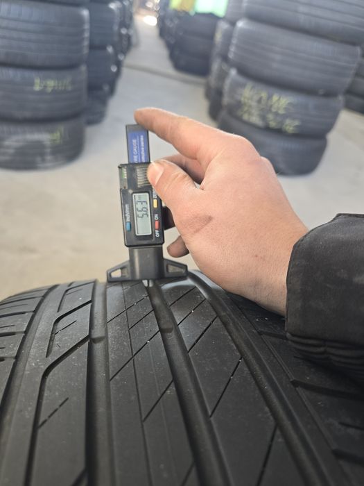 2 Броя 225/55/17 Bridgestone 5,6mm