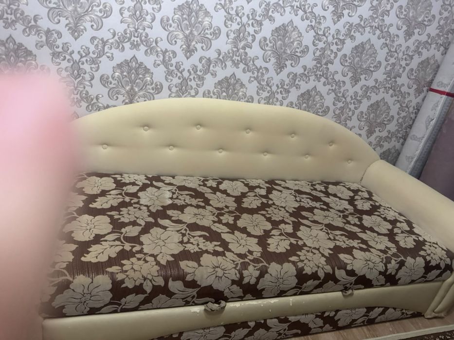 Продам диван раскладной