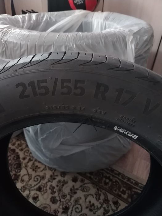 Шина 215*55*R17.