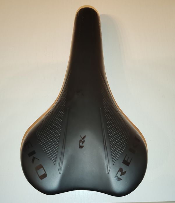 Vând Șa Selle Bassano, model Reko Sport