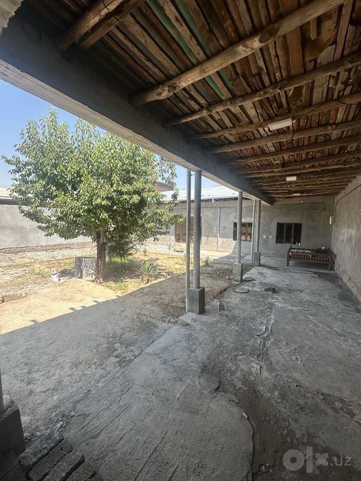 uy sotiladi 10sotix 5 xona uch qahramon postan 5 km