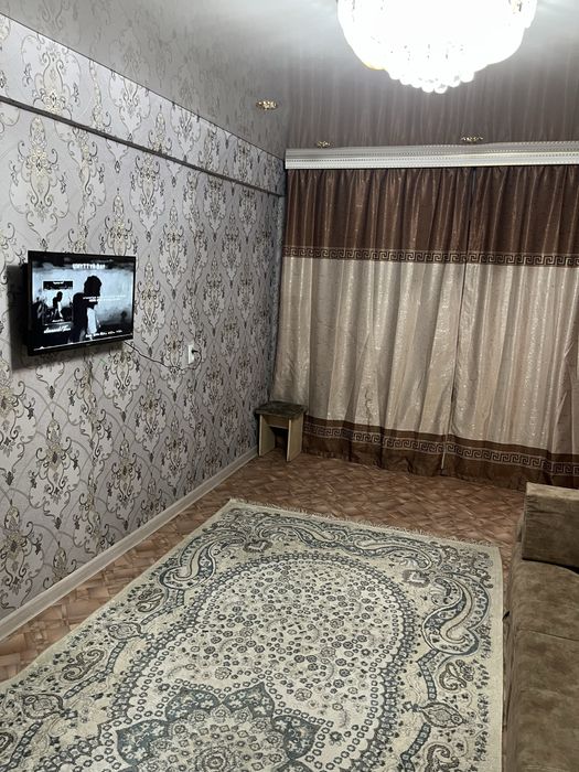 21микр 2 комнатный кв посуточно