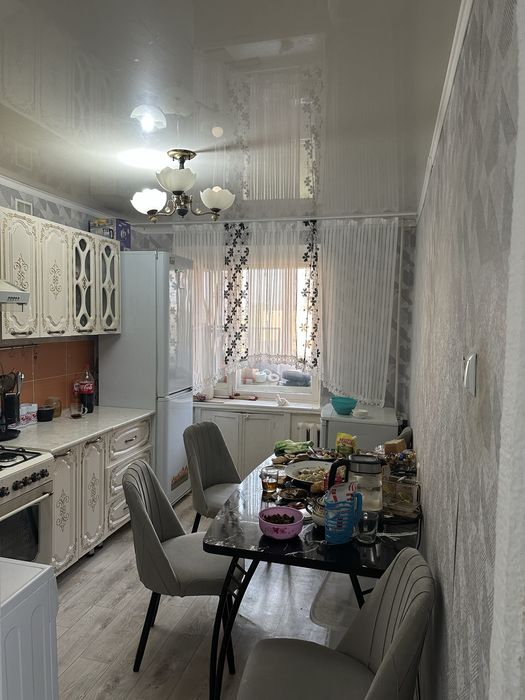 Продам 3-х комнт кв высотки