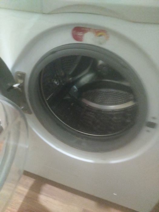 Продам стиральнуб машину