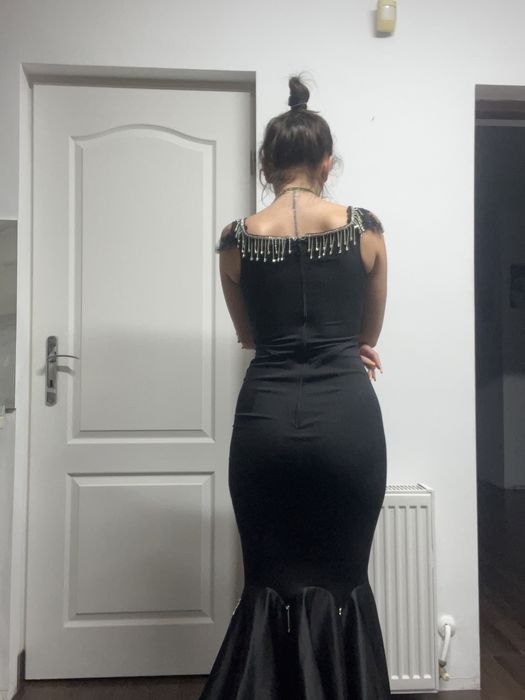 Rochie  sirena BBY mărimea 36
