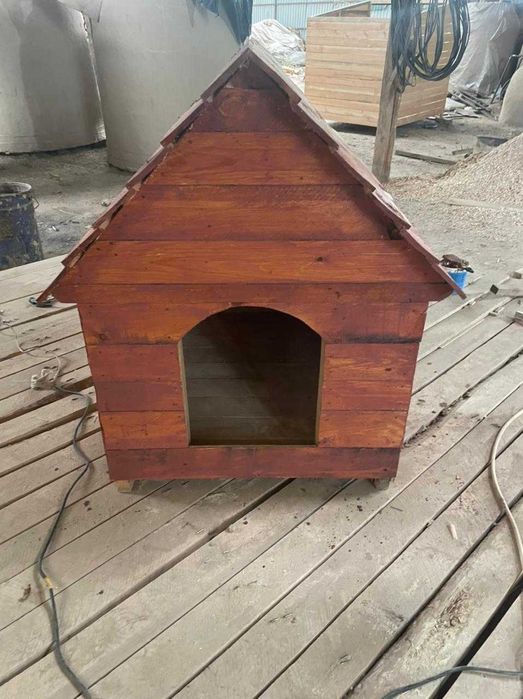 Тёплые зимние будки для собак. Утеплённые домики.