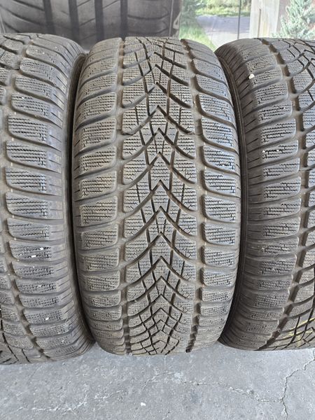 235/50/18 DUNLOP 4бр