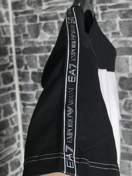 Emporio Armani тениска НАМАЛЕНА