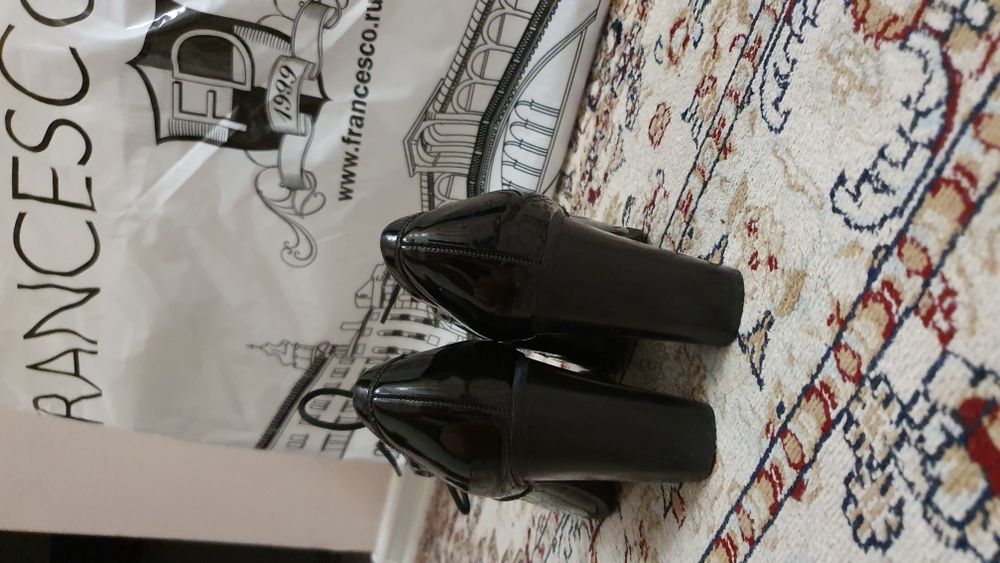 Ботинки лакированные