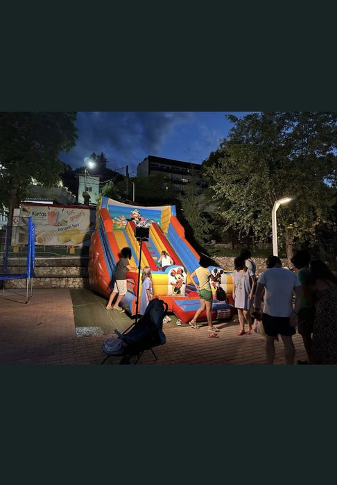 Tobogan gonflabil de inchiriat