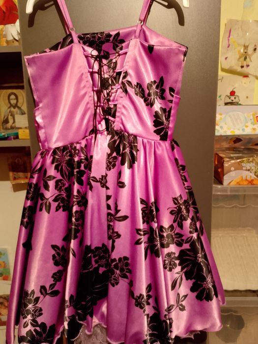 Продам платье на девочку
