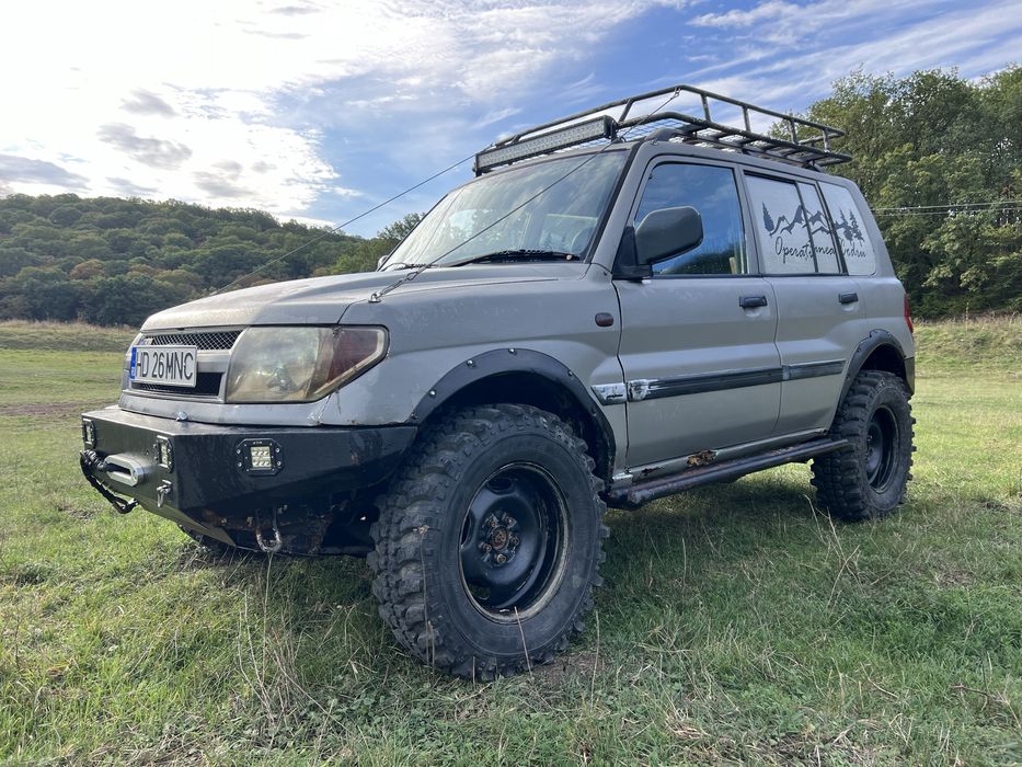 Mitshubishi pajero pinin
