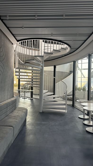 Металлические лестницы