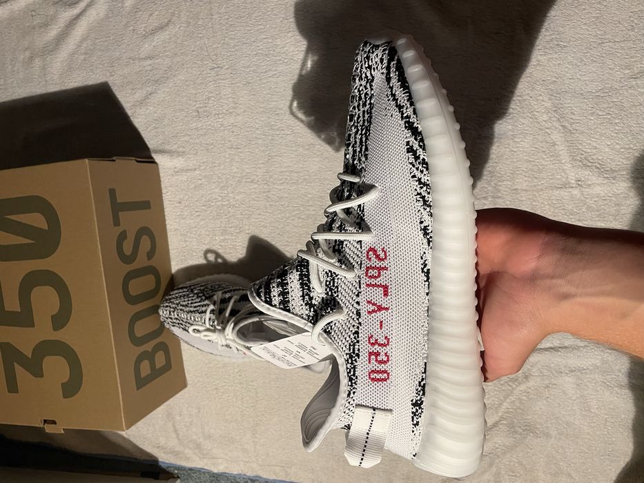 Yeezy 350 Boost Zebra