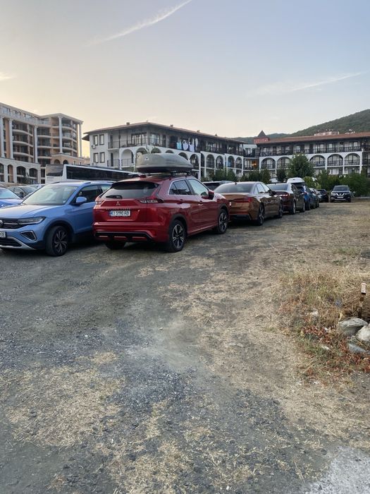 Паркинг под наем Свети Влас над Марина Диневи