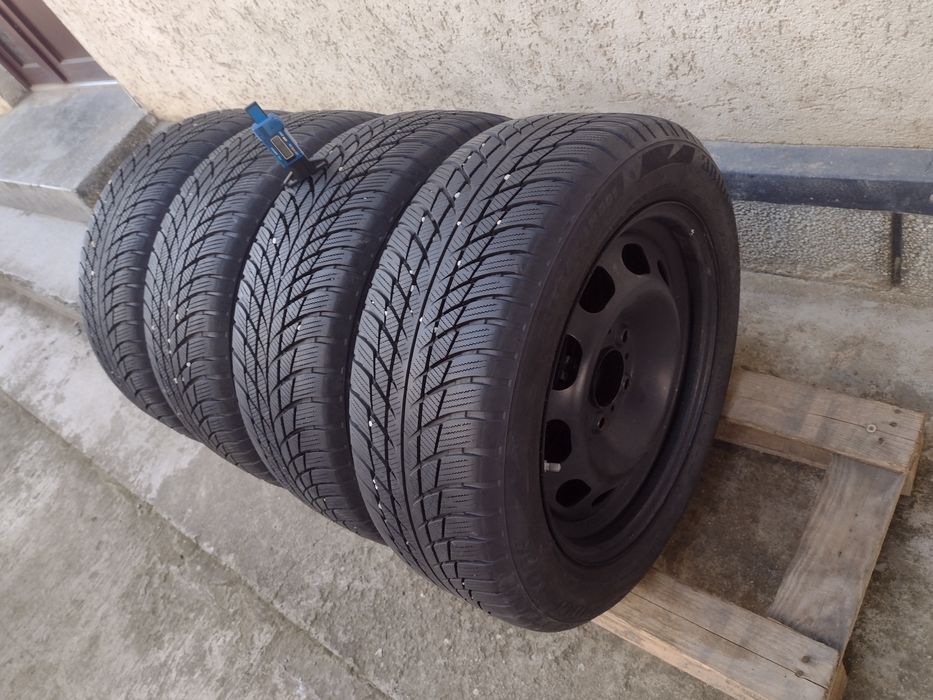 Jante BMW seria 1 F20 F21 F22 F23 cauciucuri 205 55 R16 M+S Senzori