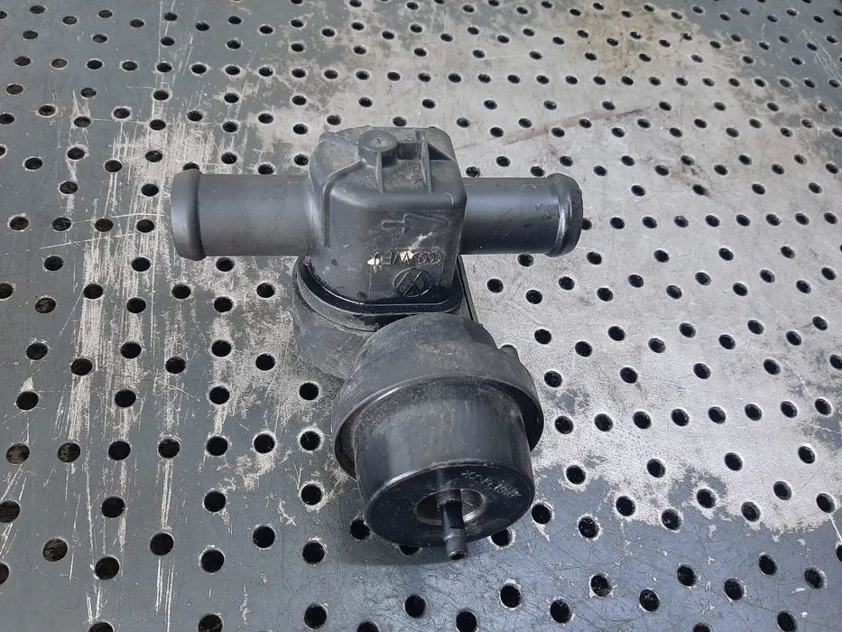 supapa racire apa 2.0tdi cgl cag audi q5 8r a4 b8 a6 c6 seat exeo  1j0819809