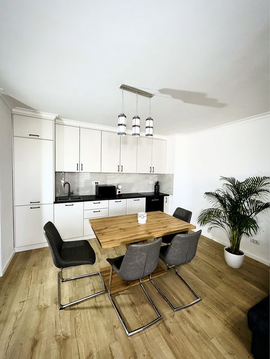 Apartament Cazare Regim Hotelier zona Centrala The Office