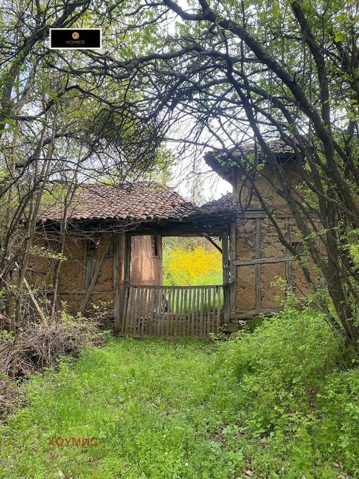 Парцел 5200 кв.м за продажба в Очуша | Овощна градина и постройки