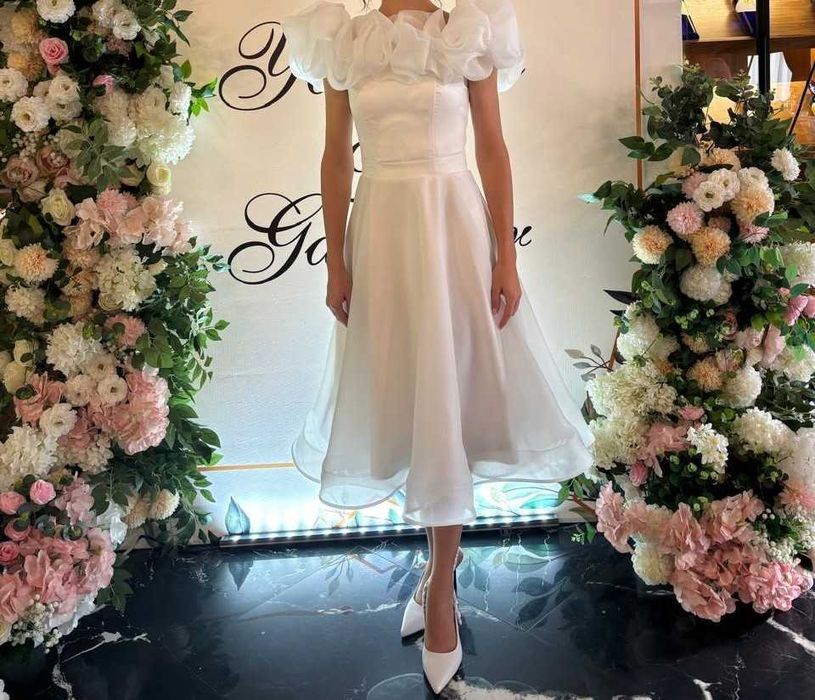 Свадебное платье