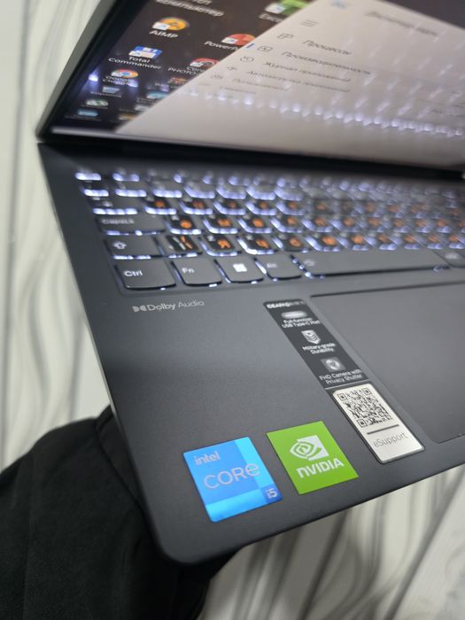 Lenovo ideapad 5 core i5 12U