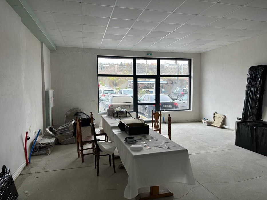 Магазин 265 м2 на гл. булевард, Планова