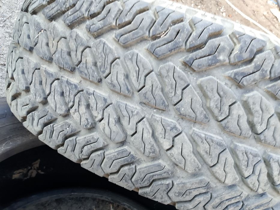 Шины одиночки на 16