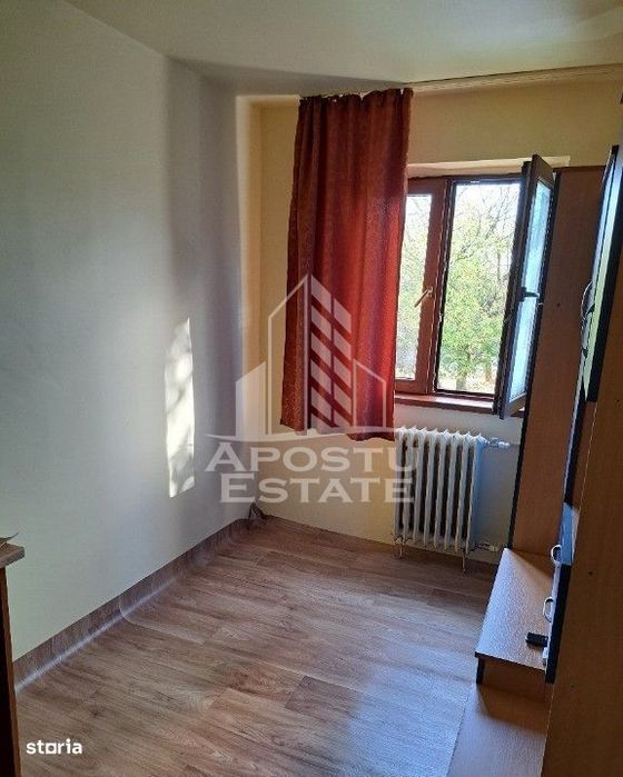 Garsoniera de vanzare in zona Dambovita, la etajul intai, Timisoara — fotografia 2