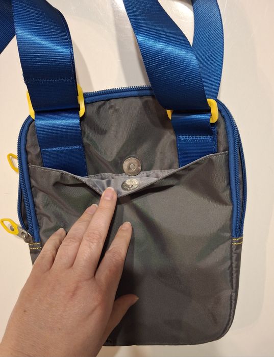 Спортна чанта за през рамо