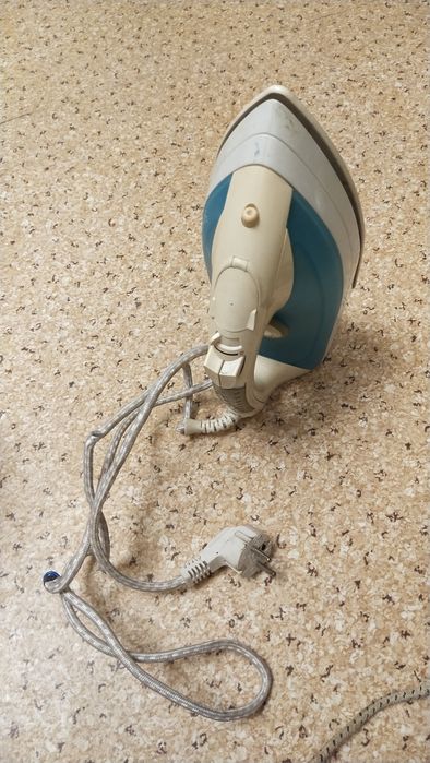 Старые утюги рабочие