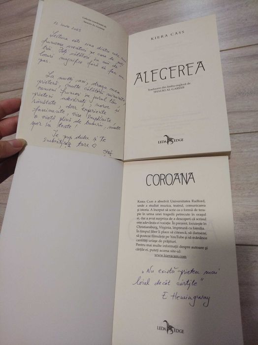 De vanzare 5 volume seria Alegerea de Kiera Cass