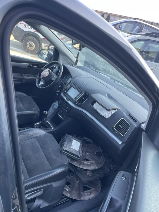 Продавам VW Sharan 2013 г. на части
