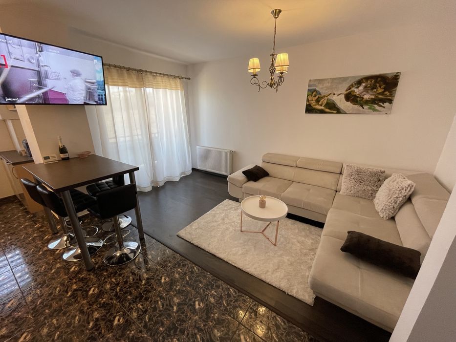 Inchiriez apartament 2 camere zona BMW VIVO Mall zona Verde