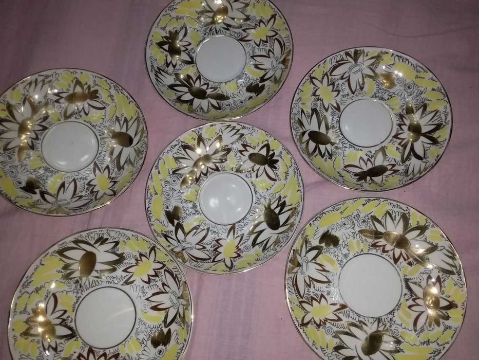 Маленькие тарелочки от ленинградского сервиза. Новые.