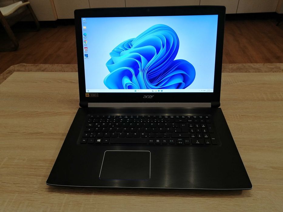 Acer Aspire , 17'' Fhd , i5 8250U , 8 Gb ram , 128 Gb ssd m2