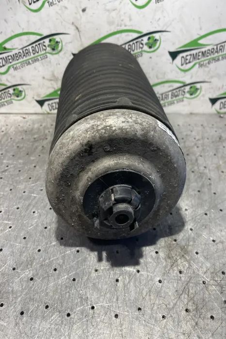 Perna aer spate stanga Audi A6 2011